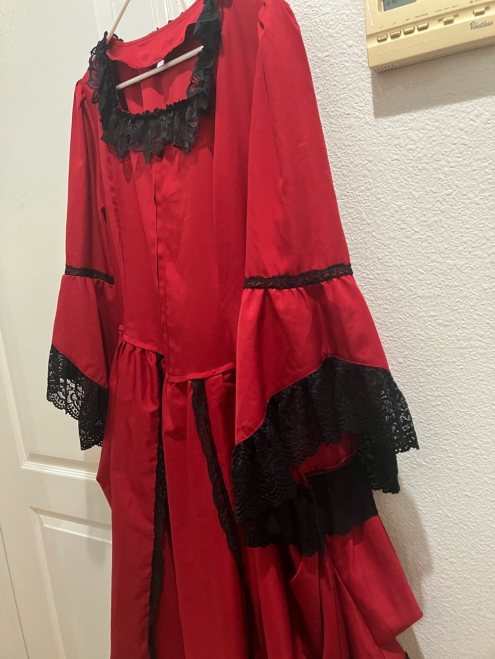 Womens Lace Marie Antoinette Ball Gown Dress Victorian Costume Dress Size XL - Picture 9 of 13